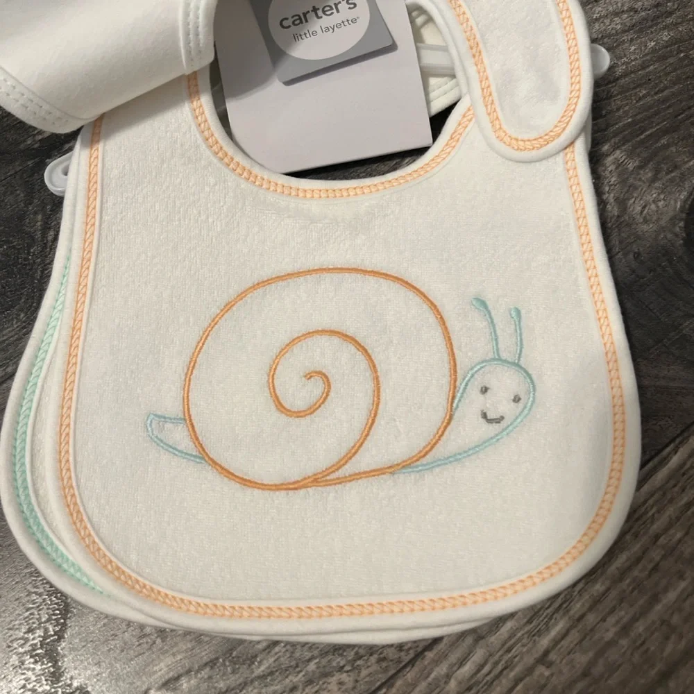 Carter's 4-Pack Water Resistant Bibs Velcro new cotton neutral new animals